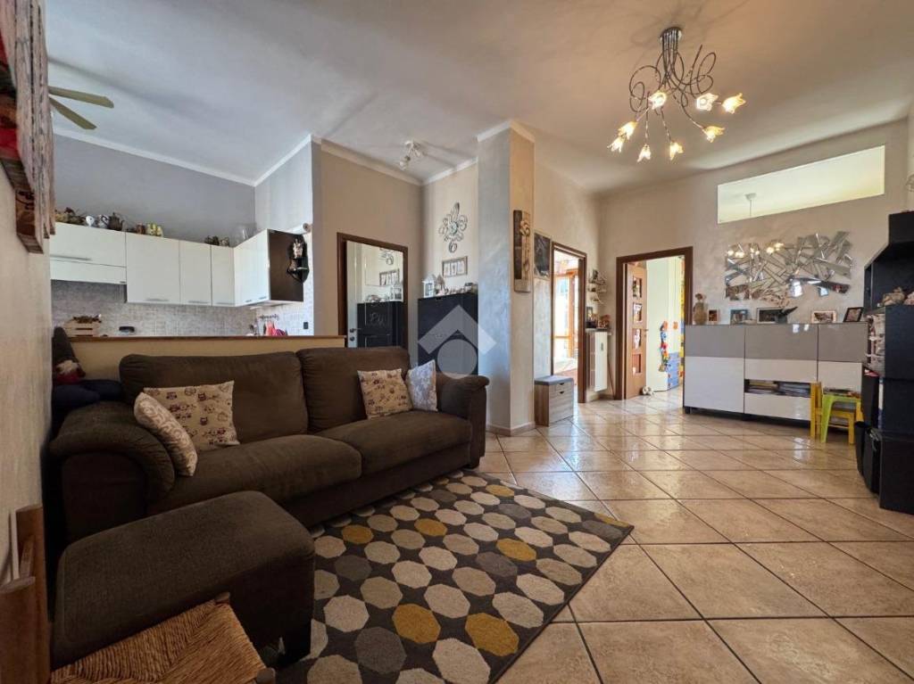 appartamento in vendita a Torino in zona Lingotto