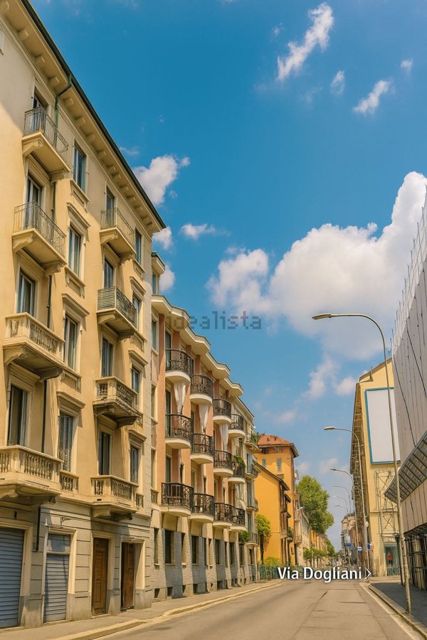 appartamento in vendita a Torino in zona Aurora