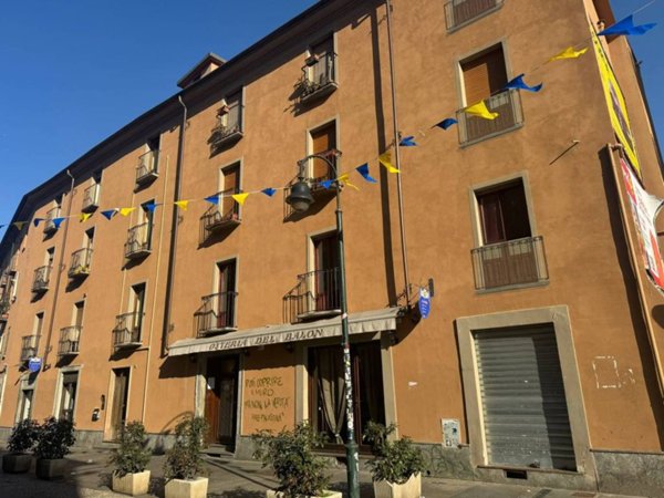 appartamento in vendita a Torino in zona Aurora