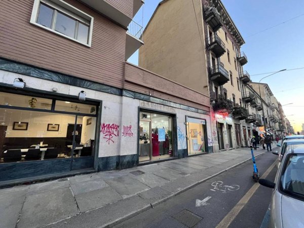negozio in vendita a Torino in zona San Salvario