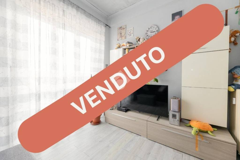 appartamento in vendita a Torino in zona Santa Rita