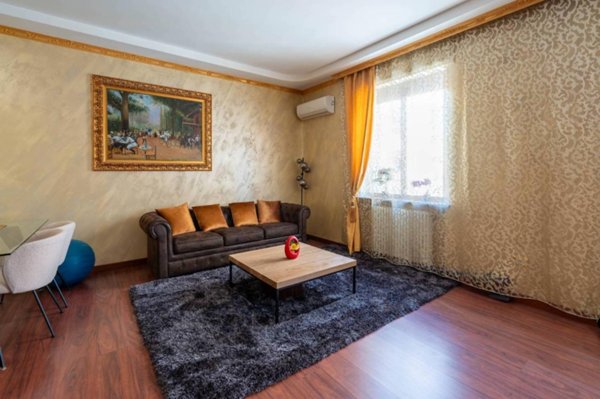 casa indipendente in vendita a Torino in zona Rebaudengo