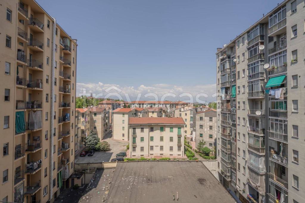appartamento in vendita a Torino in zona Barriera di Milano