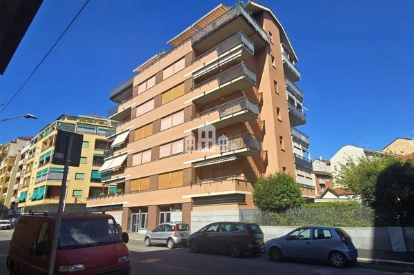 appartamento in vendita a Torino in zona Santa Rita