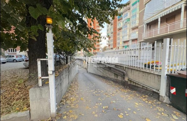 appartamento in vendita a Torino in zona Rebaudengo