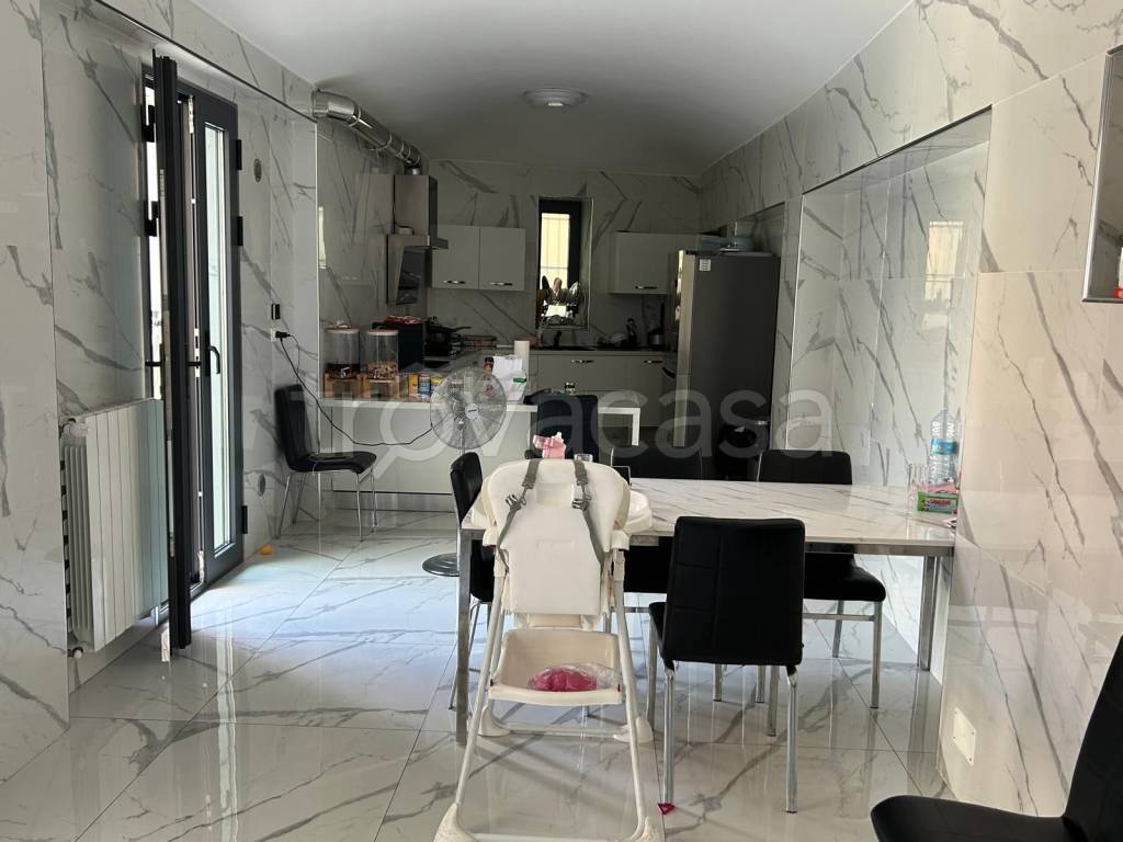 casa indipendente in vendita a Torino in zona Cavoretto