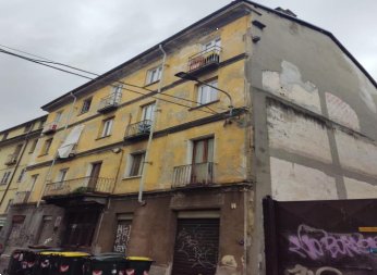 locale di sgombero in vendita a Torino