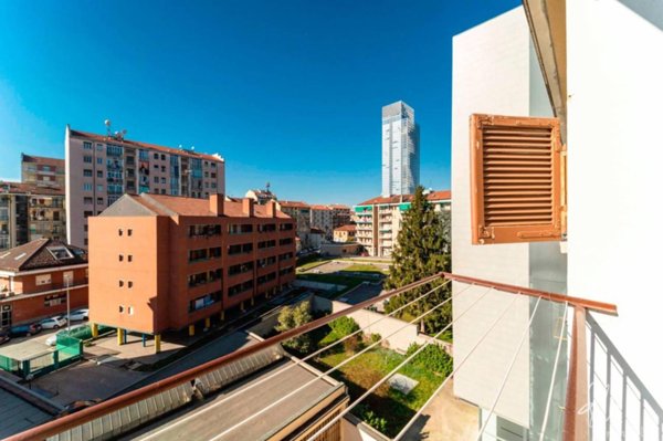 appartamento in vendita a Torino in zona Millefonti
