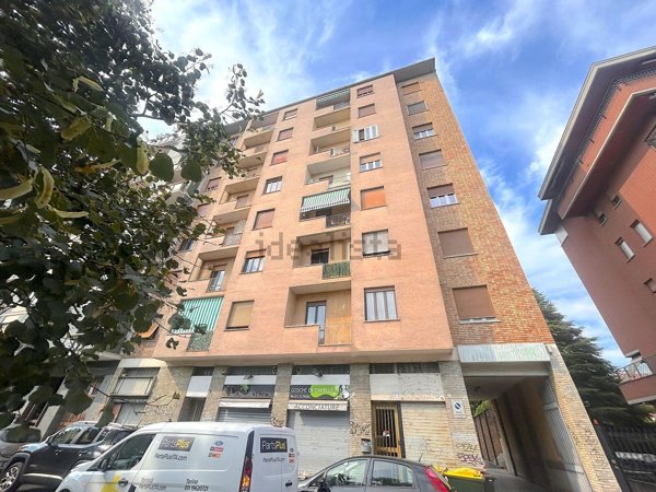 negozio in vendita a Torino in zona Filadelfia