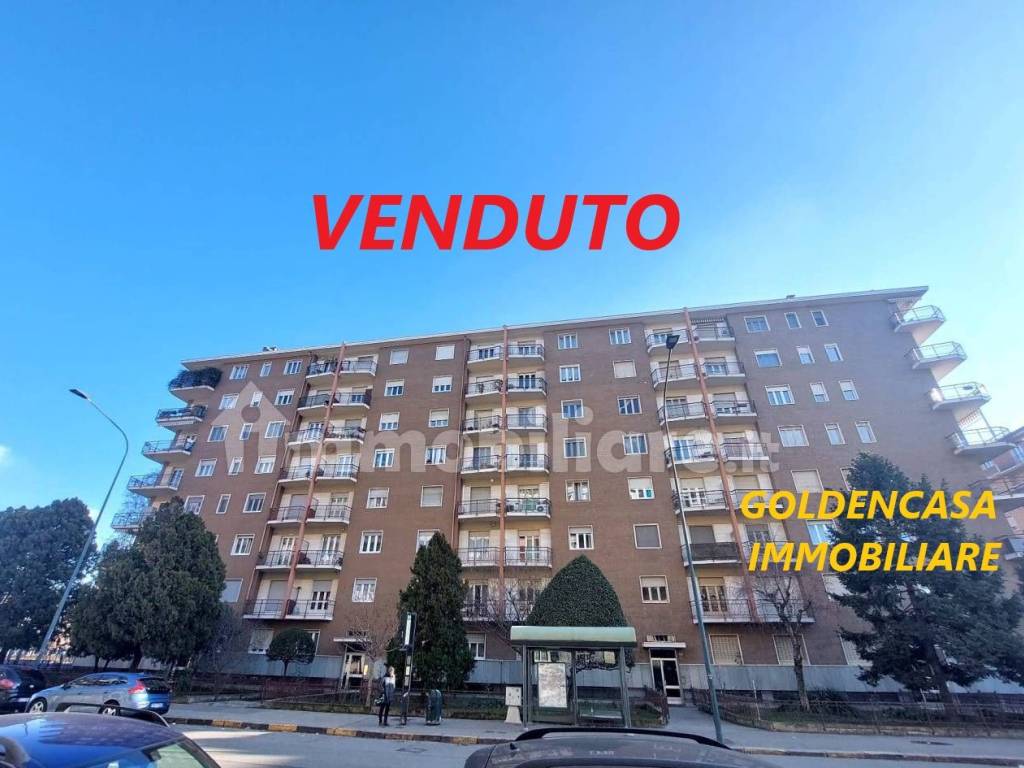 appartamento in vendita a Torino in zona Borgata Vittoria