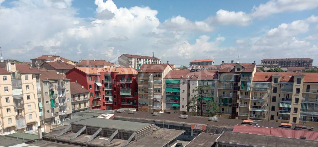appartamento in vendita a Torino in zona Lingotto