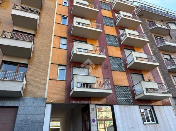 appartamento in vendita a Torino in zona Parella