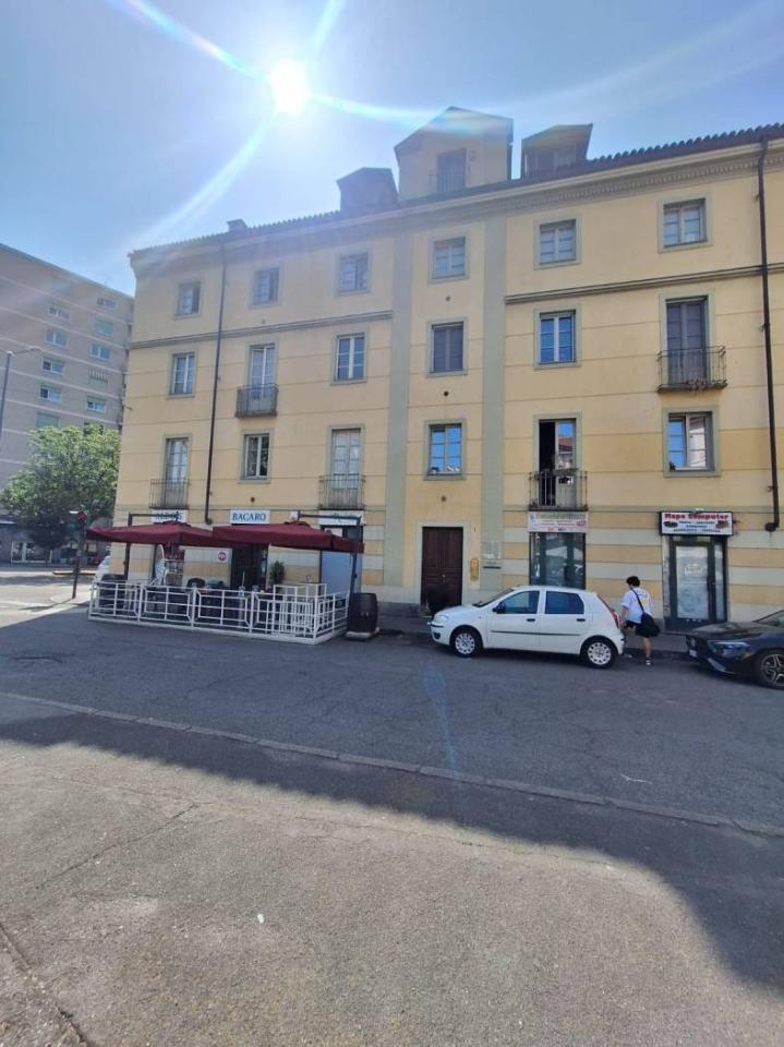 appartamento in vendita a Torino in zona Cenisia