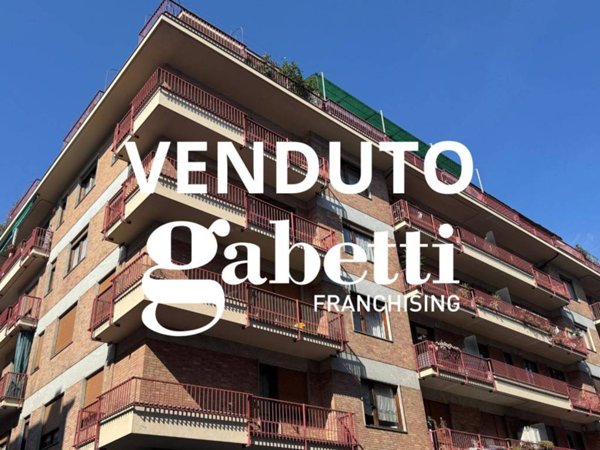 appartamento in vendita a Torino in zona Cenisia