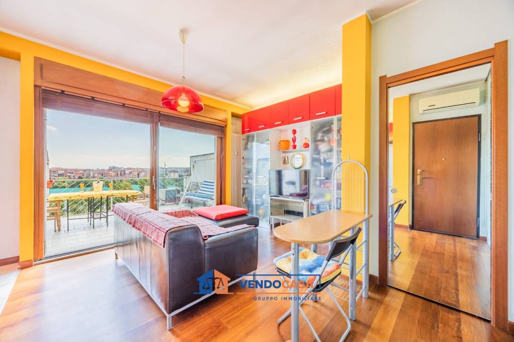 appartamento in vendita a Torino in zona Borgo San Paolo