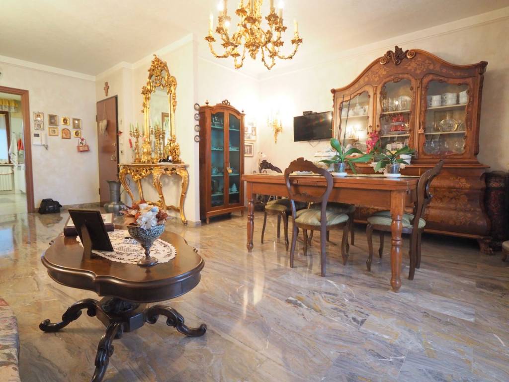 appartamento in vendita a Torino in zona Aurora