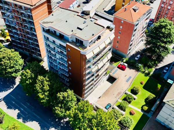 appartamento in vendita a Torino in zona Mirafiori Sud