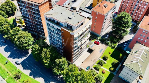 appartamento in vendita a Torino in zona Mirafiori Sud
