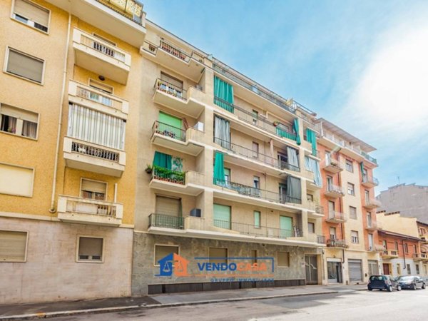 appartamento in vendita a Torino in zona Santa Rita