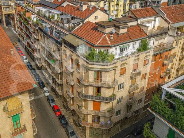 appartamento in vendita a Torino in zona San Salvario