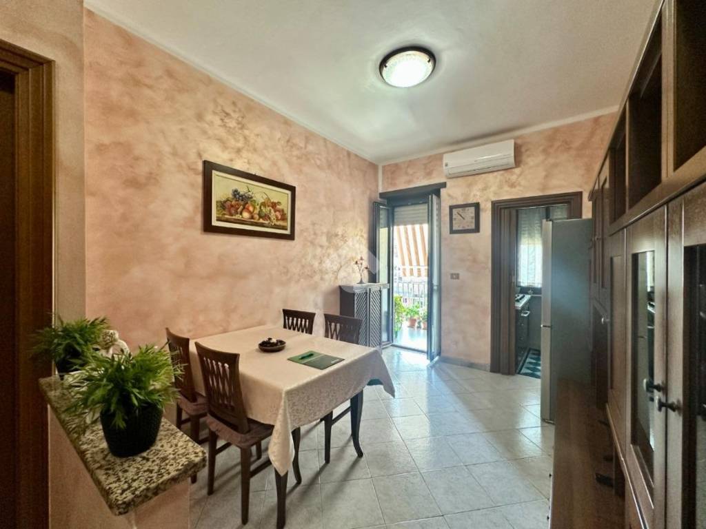 appartamento in vendita a Torino in zona Borgata Vittoria