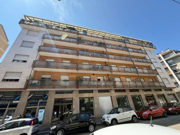 appartamento in vendita a Torino in zona Santa Rita