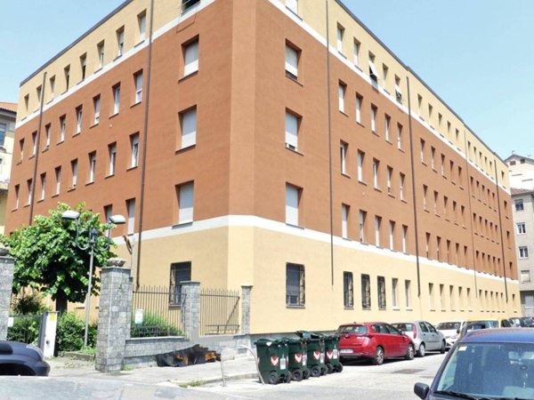 appartamento in vendita a Torino in zona Cenisia