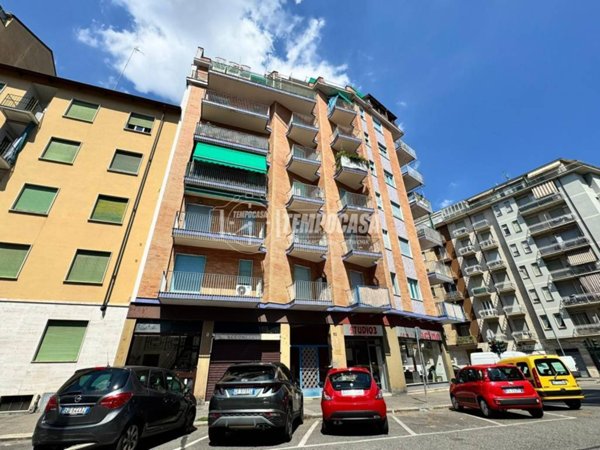 appartamento in vendita a Torino in zona Santa Rita