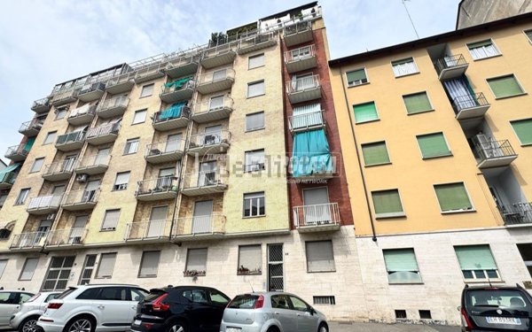 appartamento in vendita a Torino in zona Santa Rita