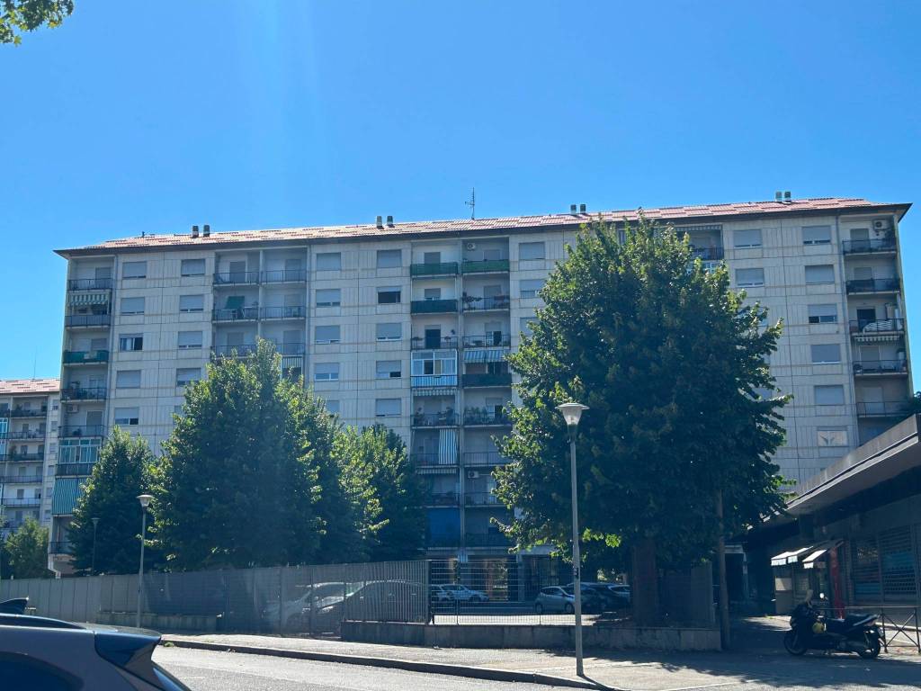 appartamento in vendita a Torino in zona Vallette