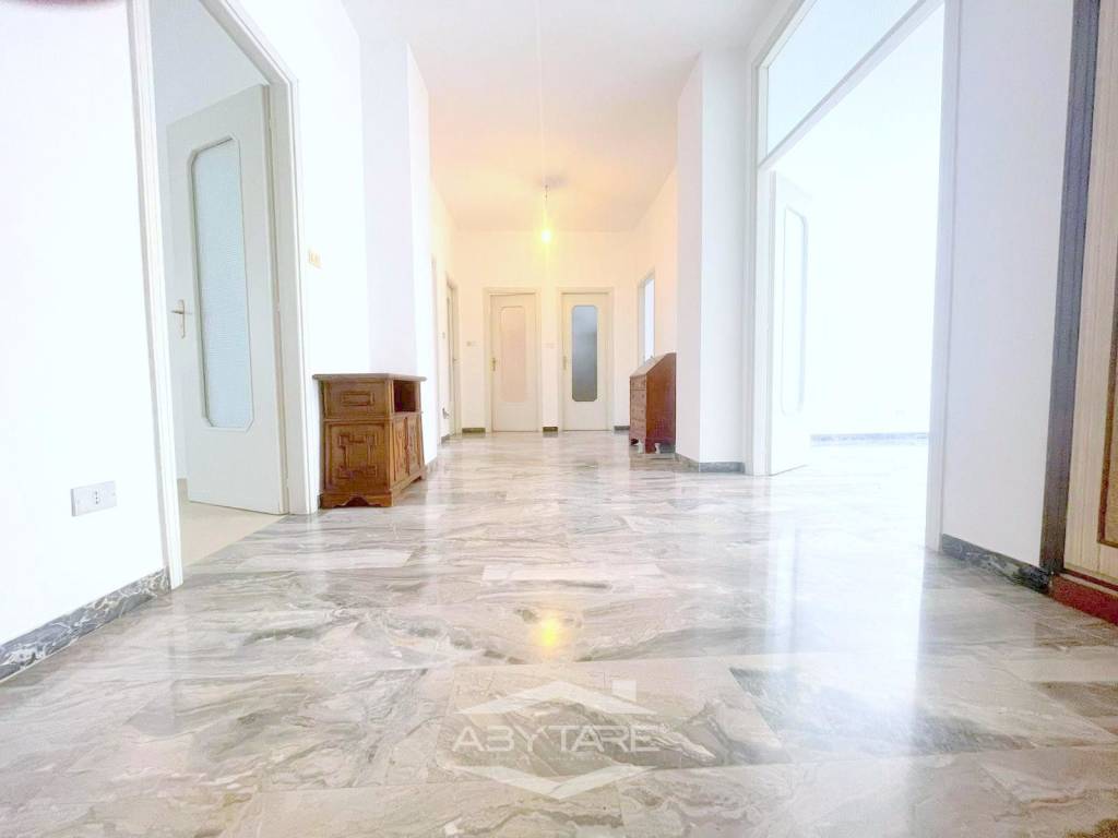 appartamento in vendita a Torino in zona Millefonti