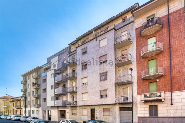 appartamento in vendita a Torino in zona Parella
