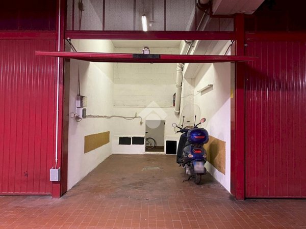 locale di sgombero in vendita a Torino