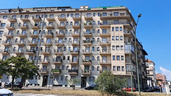appartamento in vendita a Torino in zona Pozzo Strada