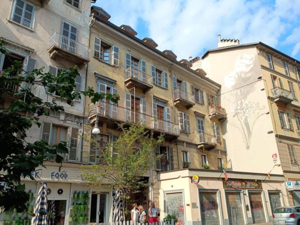 appartamento in vendita a Torino in zona San Salvario
