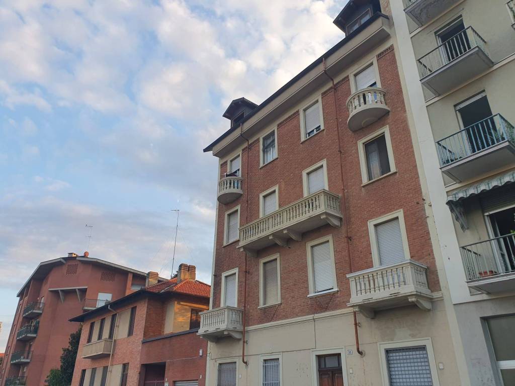 appartamento in vendita a Torino in zona Parella