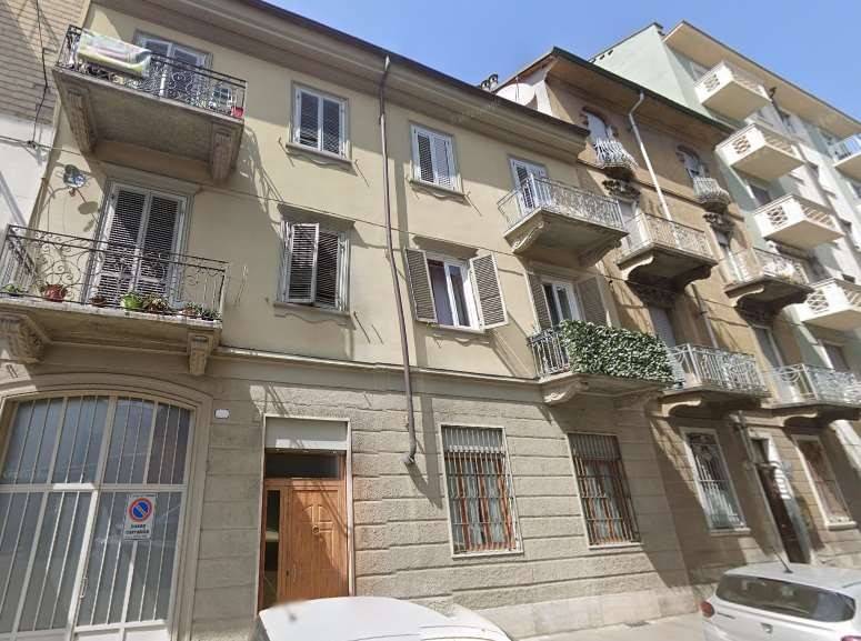appartamento in vendita a Torino in zona Borgata Vittoria