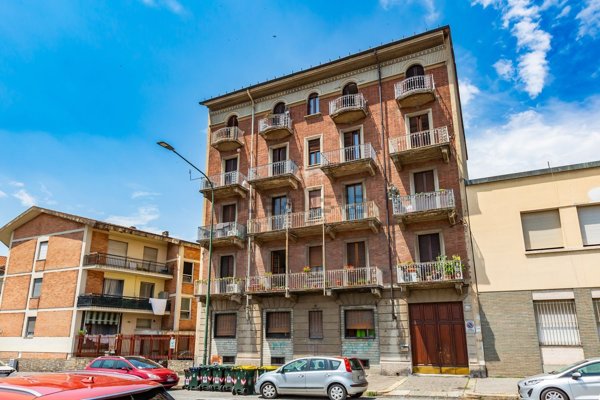 appartamento in vendita a Torino in zona Lucento