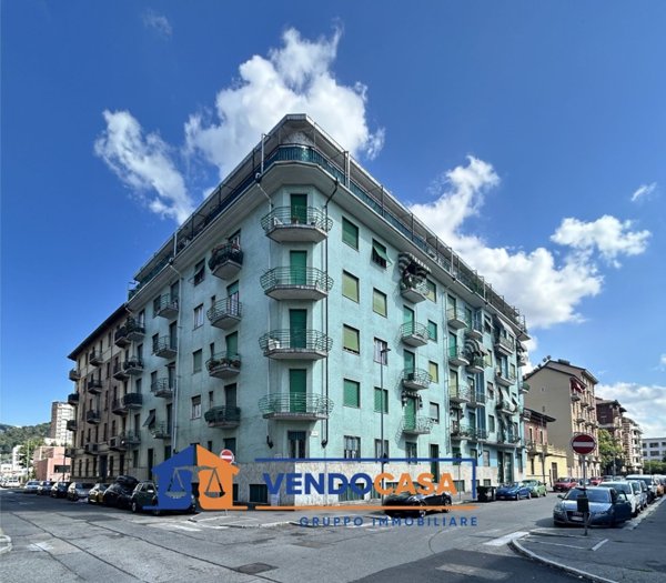appartamento in vendita a Torino in zona Millefonti