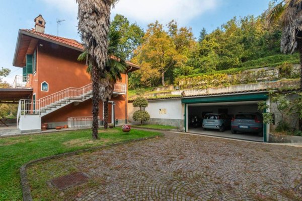 casa indipendente in vendita a Torino in zona Borgo Po