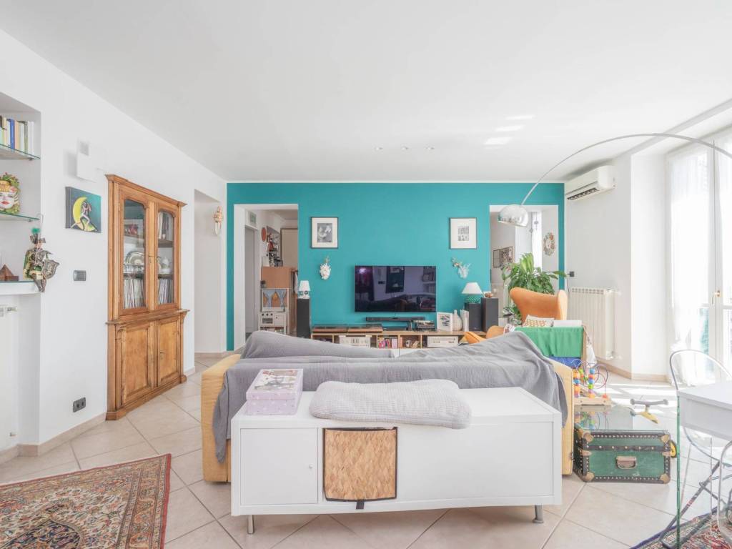 appartamento in vendita a Torino in zona Aurora