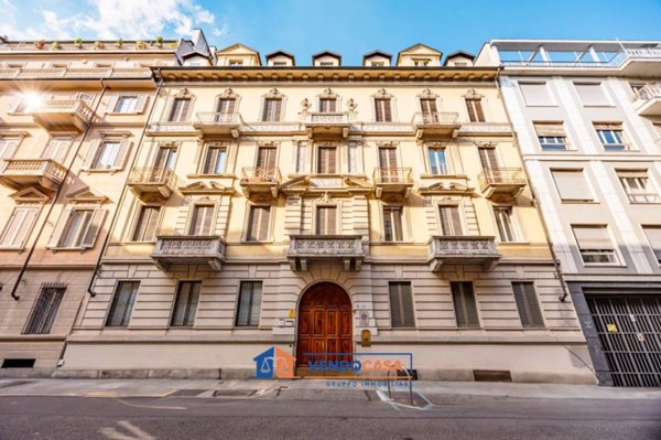 appartamento in vendita a Torino in zona Crocetta