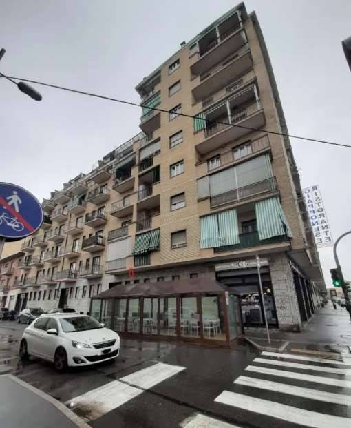 appartamento in vendita a Torino in zona Pozzo Strada