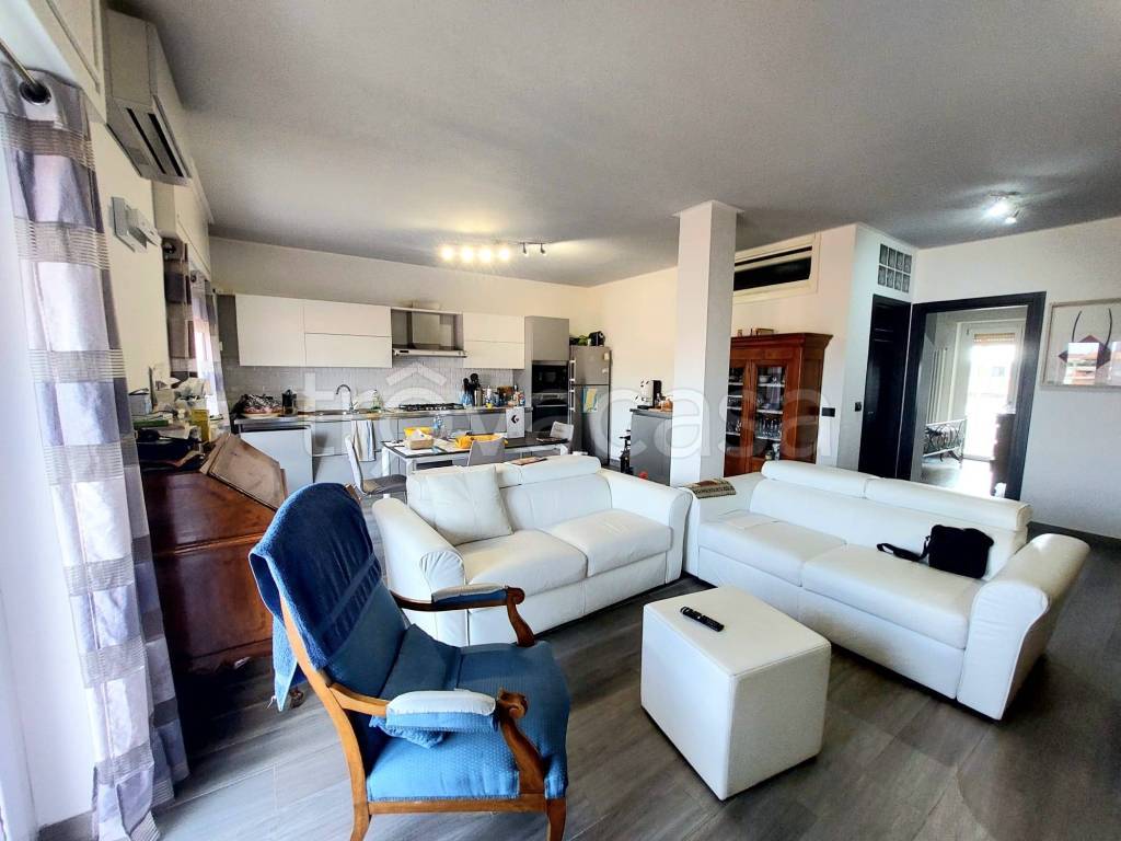 appartamento in vendita a Torino in zona Pozzo Strada