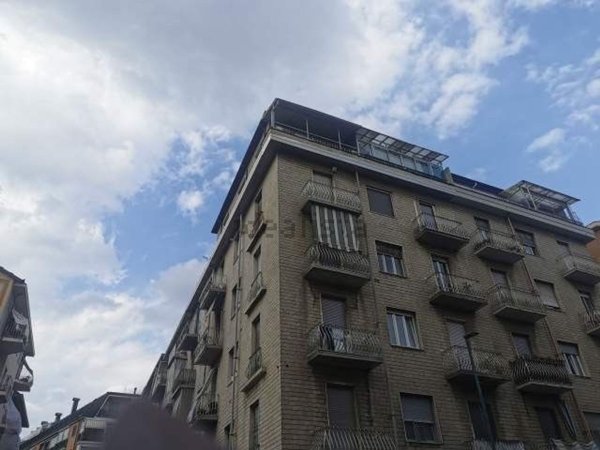 appartamento in vendita a Torino in zona Borgata Vittoria
