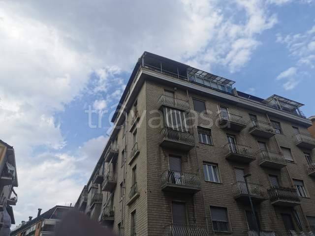 appartamento in vendita a Torino in zona Borgata Vittoria