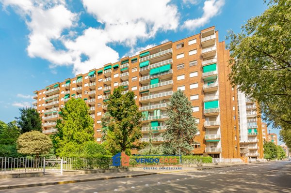 appartamento in vendita a Torino in zona Mirafiori Nord
