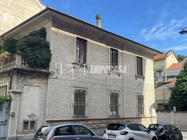 casa indipendente in vendita a Torino in zona San Donato
