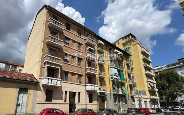 appartamento in vendita a Torino in zona Parella