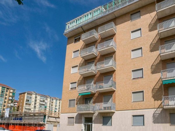 appartamento in vendita a Torino in zona Mirafiori Sud